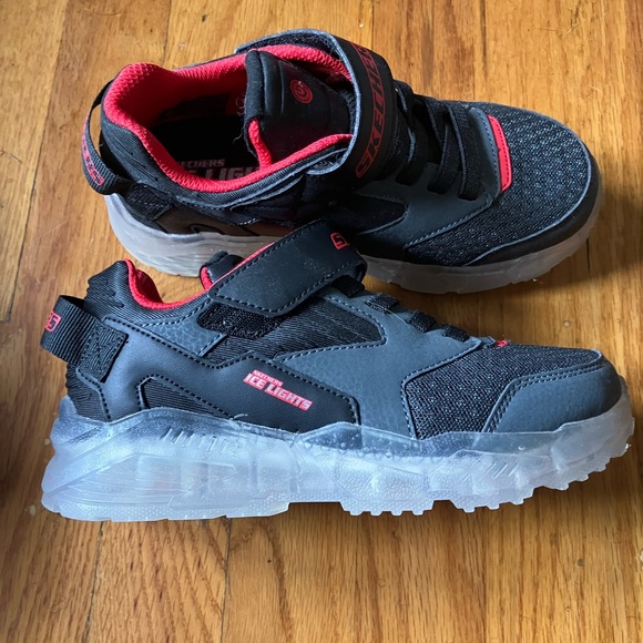 Skechers Boys Ice Lights Sneakers - Picture 1 of 9